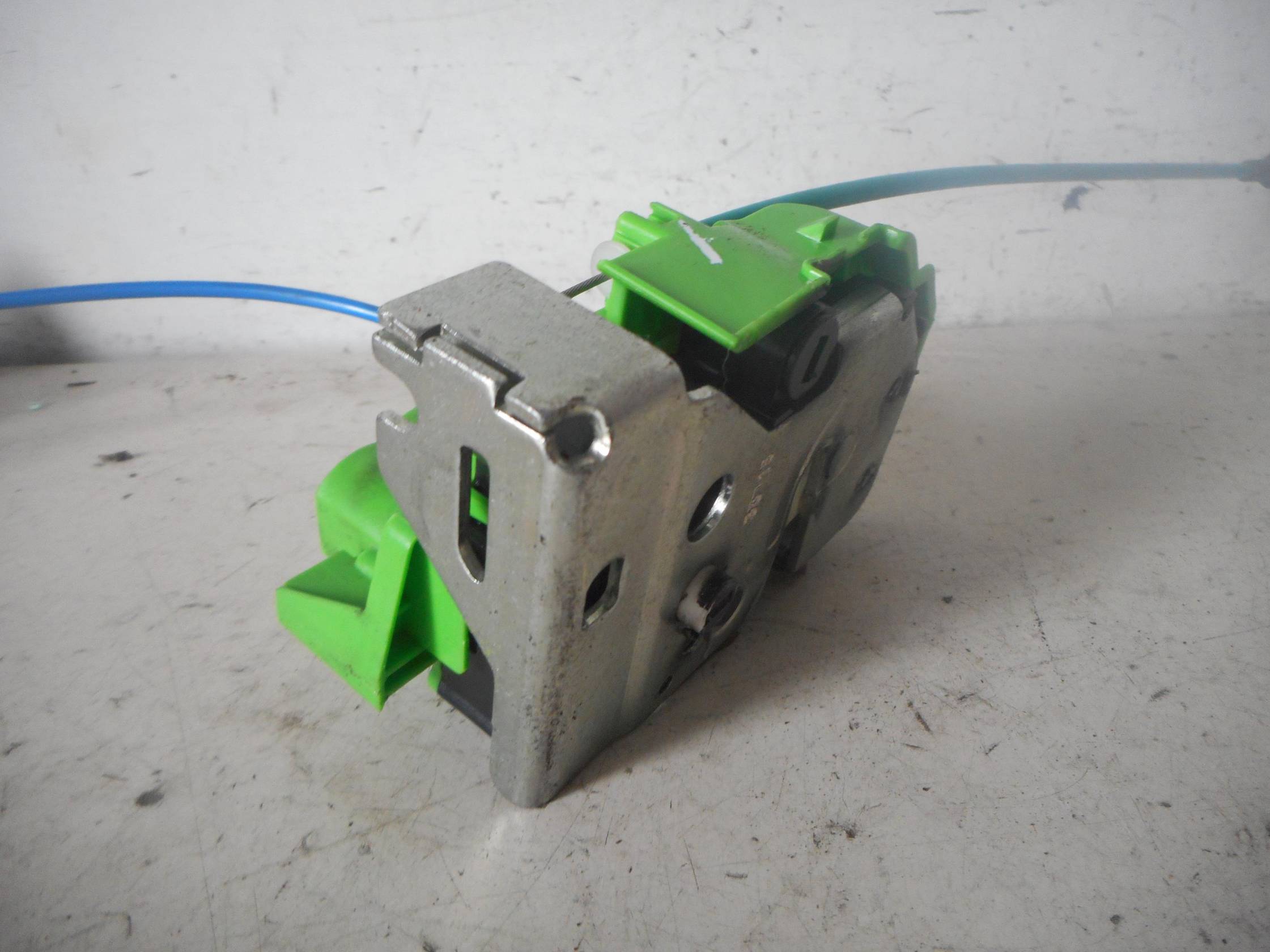 Serratura porta post. sx.